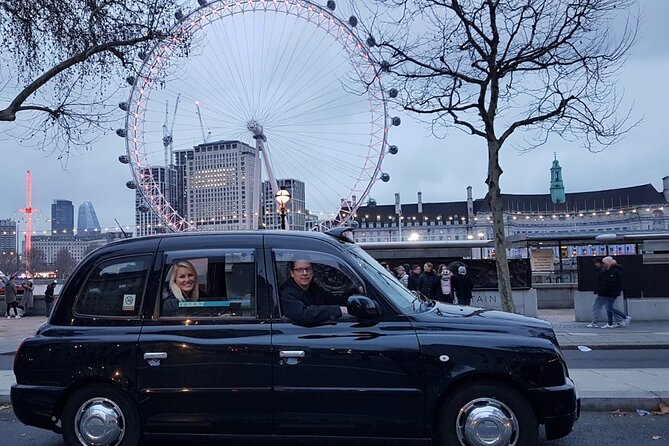 Private Tour: Downton Abbey London Locations by Taxi - Mayfair, Belgravia, and the Grantham London home