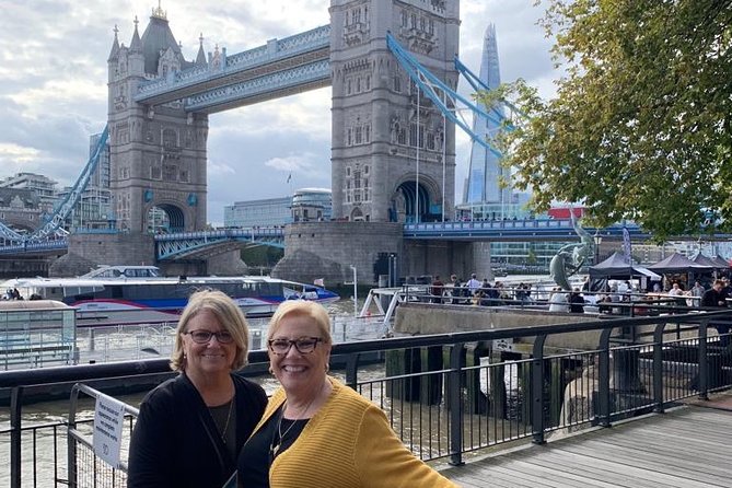 Private Tour: Downton Abbey London Locations by Taxi - St. James’s Park and the royal side of the story