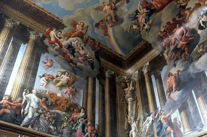 Private Tour: Hampton Court Palace Day Trip from London - What to expect from the guide