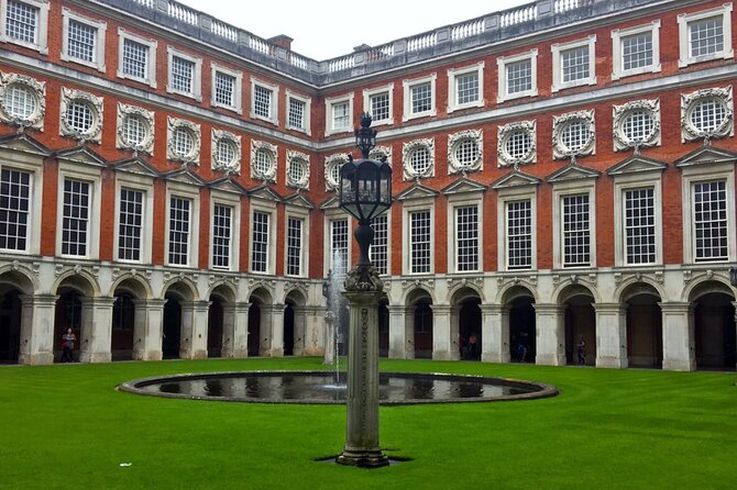 Private Tour: Hampton Court Palace Day Trip from London - How the central London version differs