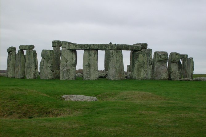 Private Tour of Stonehenge and Salisbury Cathedral - Salisbury Cathedral and the Magna Carta