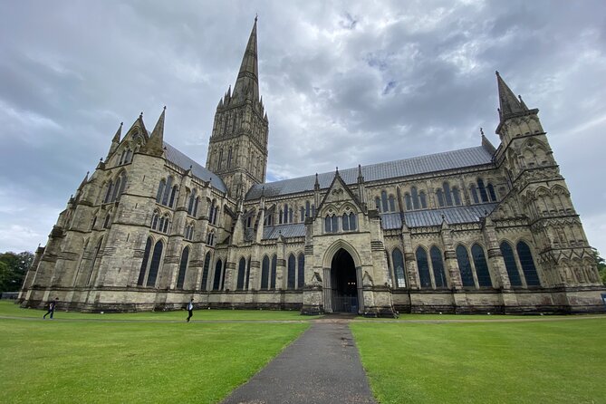 Private Tour of Stonehenge and Salisbury Cathedral - Timing, comfort, and the value of privacy