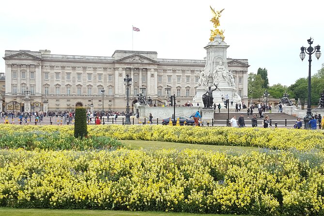 Private Tour of Westminster Abbey and Changing of the Guard - Buckingham Palace and the royal route