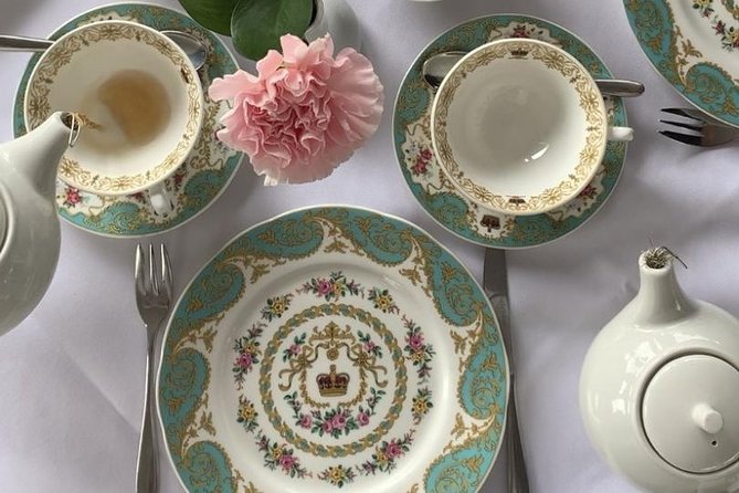 Private Tour: Royal High Tea At Kensington Palace Gardens - Kensington Palace, William and Harry, and the optional entry