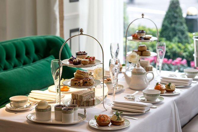 Private Tour: Royal High Tea At Kensington Palace Gardens - The Diana statue and a modern royal connection