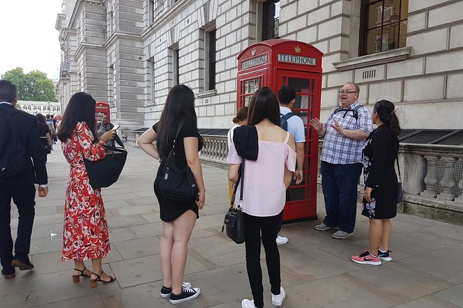Private Tour : See 30+ Top London Sights! Fun Local Guide - Shakespeare’s Globe and Southwark Cathedral