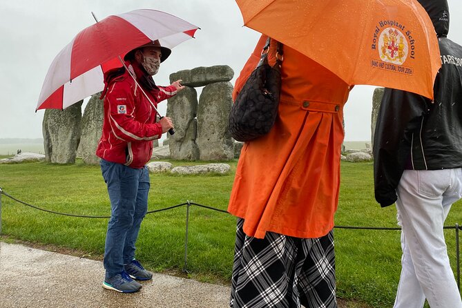 Private Tour to Stonehenge, Bath and The Cotswolds - Lacock, the alternative for film fans