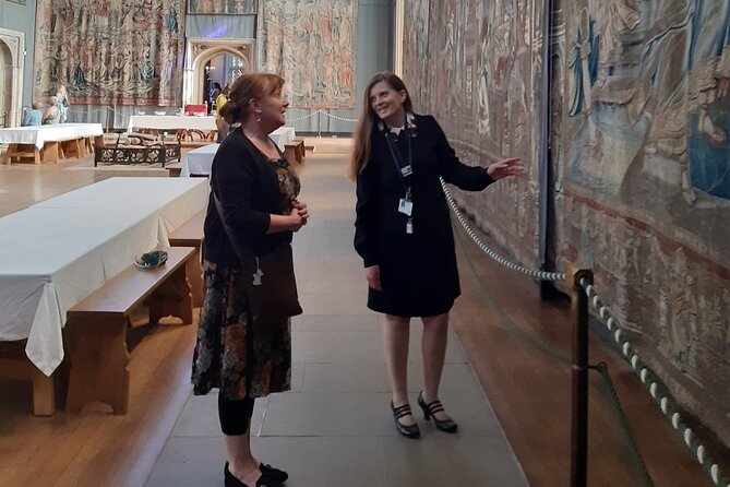 Private tour with an accredited expert guide Hampton Court Palace - What the private format adds