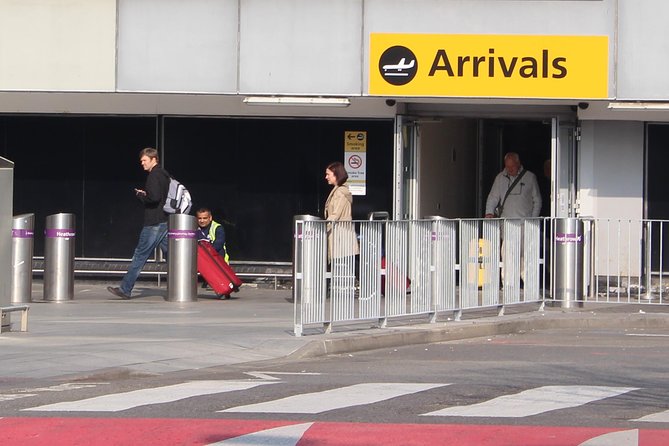 Private Transfer Arrival or Departure Heathrow Airport/ London - Price and value for a group of four