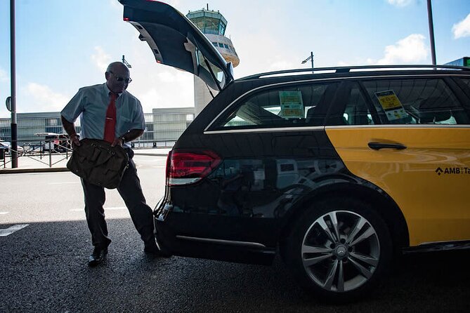 Private Transfer from central London to Southampton Cruise Terminal - Leaving central London at your door