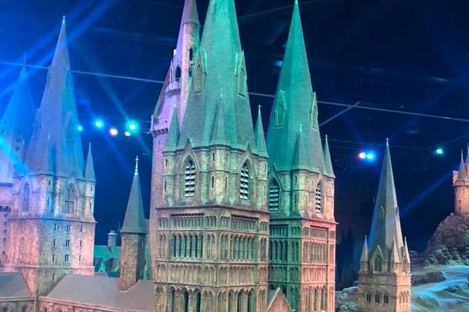 Private Transfers between London & Harry Potter Warner Studio - What happens at the studio