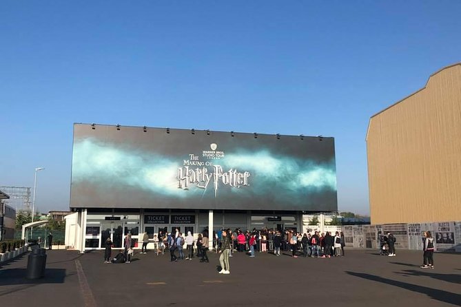 Private Transfers between London & Harry Potter Warner Studio - The return journey and end-of-day comfort