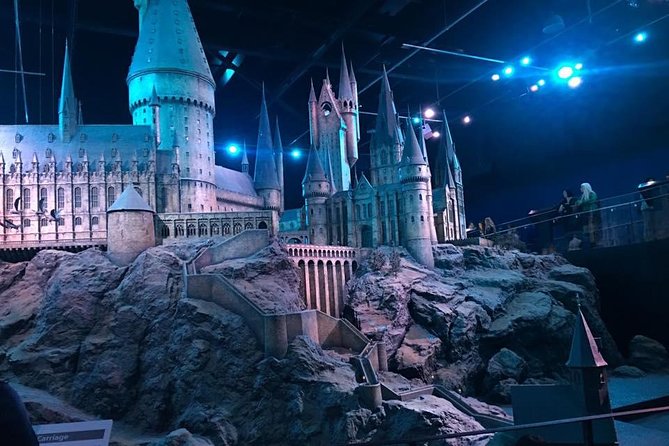 Private Transfers between London & Harry Potter Warner Studio - Price and value for a group of four