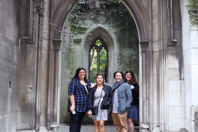 Private Ultimate London Taxi Tour - Camden Market and music connections
