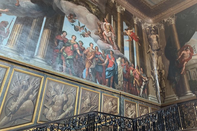 Private Vehicle To Hampton Court Palace From London With Admission Tickets - The Great Hall and Chapel Royal