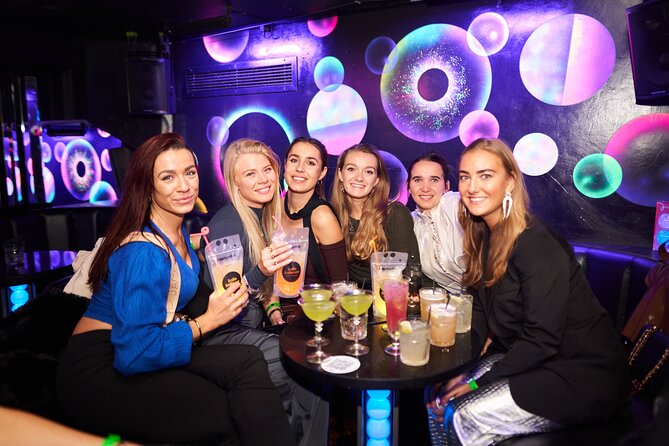 Pub Crawl of Central London - Free shots, drink discounts, and the real cost