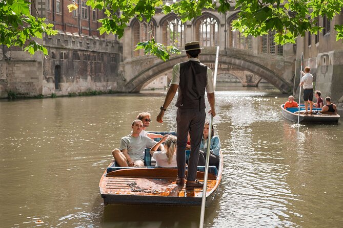 Punting Tour in Cambridge - Booking, redemption, and cancellation details