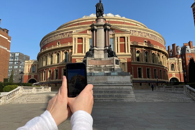 Queen Highlights Walking Tour of London - What $23.36 buys you