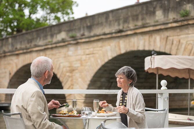 River Cruise with Three Course Riverside Restaurant Dining - Why the small boat makes a difference