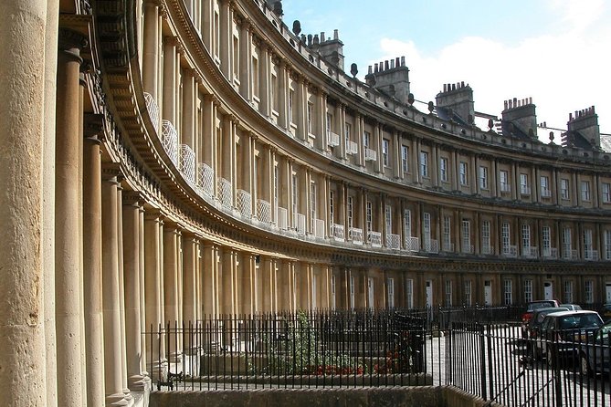 Roman Baths and Bath City Walking Tour - The Pump Rooms and Bath’s Georgian makeover