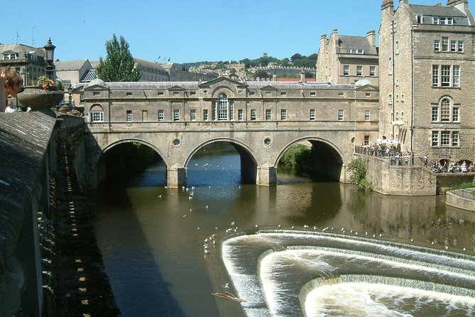 Roman Baths and Bath City Walking Tour - Booking details that can affect your day