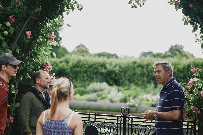 Royal Afternoon Tea & Walk at Kensington Palace - Royal stories from Queen Victoria to Princess Diana