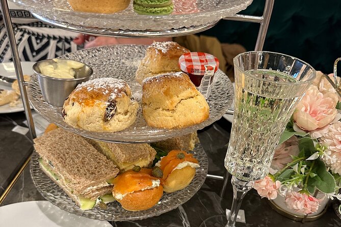 Royal English Walking Food Tour With London Food Tours - Cheese, chocolates, drinks, and old London food merchants