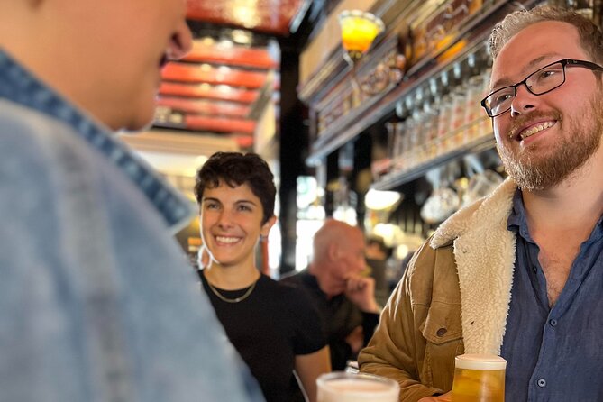 Royal Historic Pubs Walking Guided Tour in London - Why this pub walk feels different from standard London sightseeing