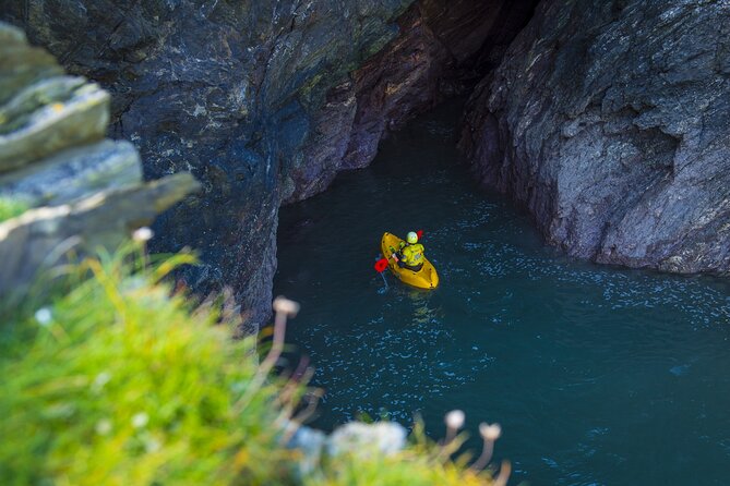 Sea Kayak Lesson & Tour in Newquay - Who should book this experience?
