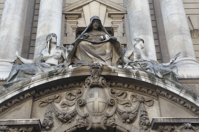 Secret Old London Guided Walking Tour - Smithfield Market and 800 years of trade