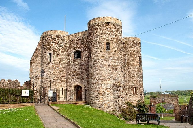 Secrets of Rye - Blue Badge Guide Private Tour - Camber Castle, the Mermaid Inn, and Henry James