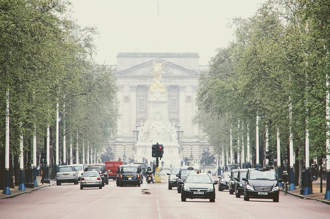 Shared Shuttle London Arrival Transfer - Airport to Hotel / Accommodation - What this London airport transfer actually provides
