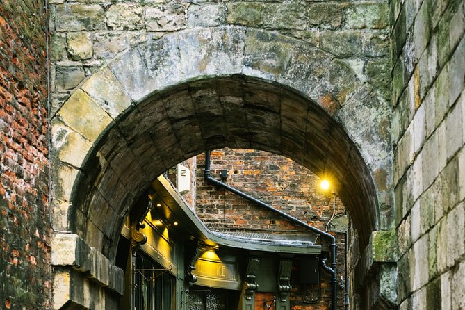 Shared Walking Tour in York - The Shambles and the story behind Guy Fawkes