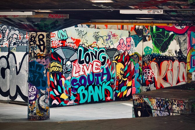 Shoreditch Self-Guided Walking Tour: Art, Cuisine & Culture - Arnold Circus and a Victorian social experiment