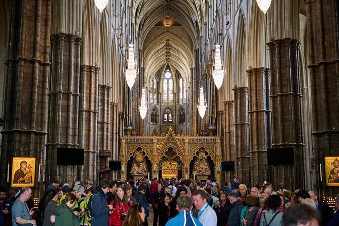 Skip the Line Tower of London & Westminster Tour and River Cruise - Entering the Tower of London and seeing the Crown Jewels