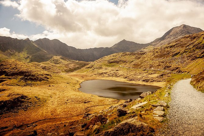 Snowdonia & Chester Day Tour from Manchester Including Admission - How to handle food and limited free time