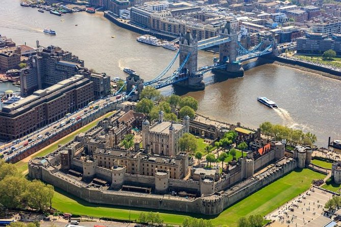 South Bank (London Bridge) Walking Tour & Enter The Tower of London - Victorian streets, Winchester Palace, and the Clink