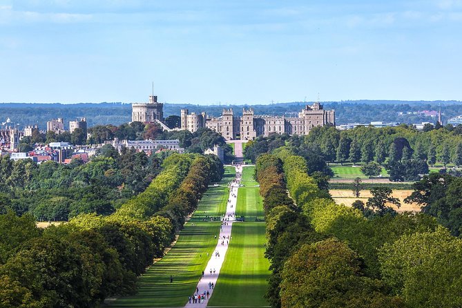 Southampton: Post-Cruise Tour to London via Salisbury, Stonehenge and Windsor - Luggage, walking, and booking details to notice