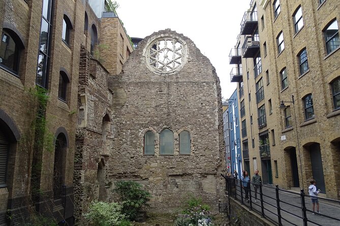 Southwark - an exclusive private walking tour full of surprises! - The Golden Hinde and the age of exploration