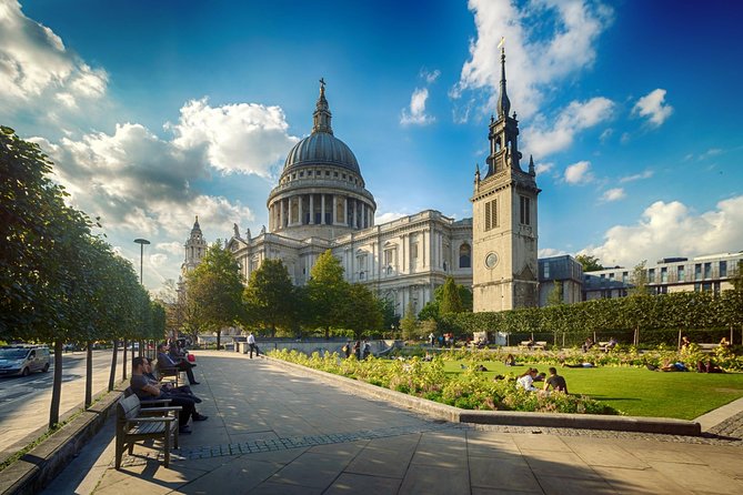 St Paul's Cathedral Admission Ticket - Guided talk or multimedia guide?