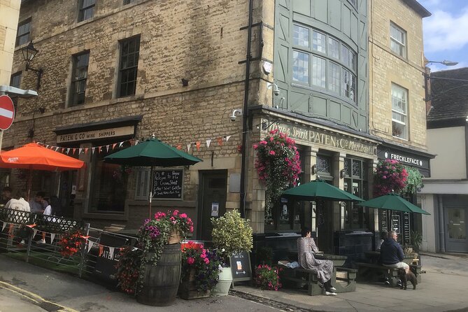 Stamford Private Walking Tour - High Street, independent shops, and the old market town