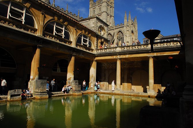 Stonehenge and Bath - Day Tour from Brighton - Bath’s Georgian streets and Roman foundations