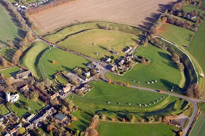 Stonehenge and The Stone Circles of Avebury Day Trip from London - Walking through Avebury Stone Circle