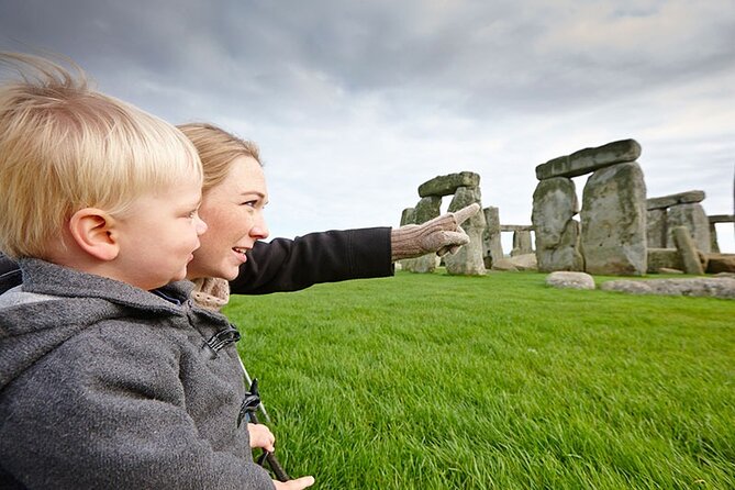 Stonehenge and Windsor from London - Why this pairing works in one day