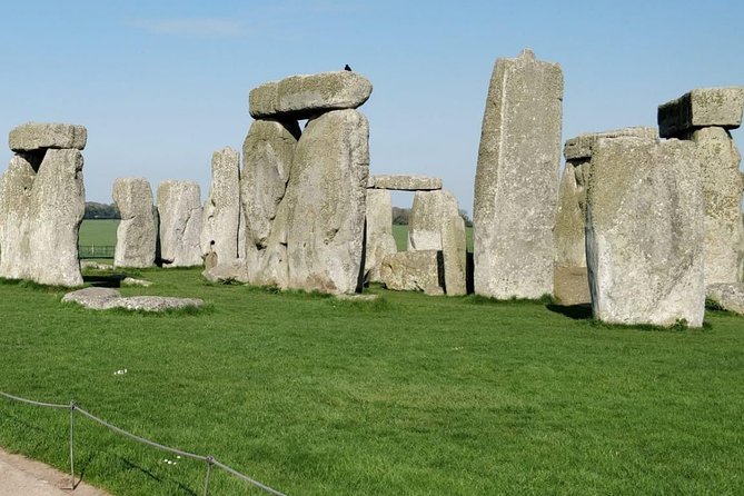 Stonehenge & Bath Private Day Tour from London - The guide is the biggest variable