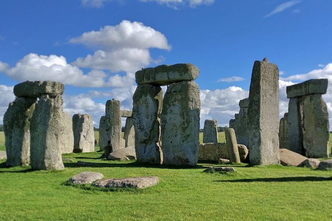 Stonehenge Half-Day luxury guided tour from Bath for 2-8 - Key points to know before booking