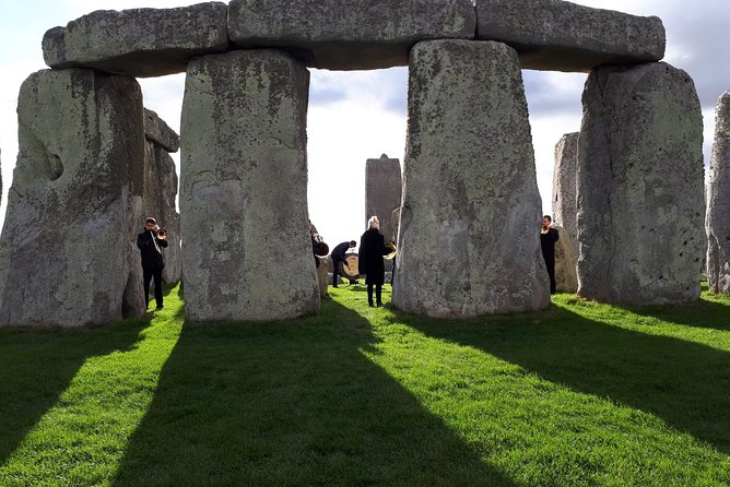 Stonehenge Inner Circle Private Tour from London with Bath Visit - Bath and the optional Roman Baths visit