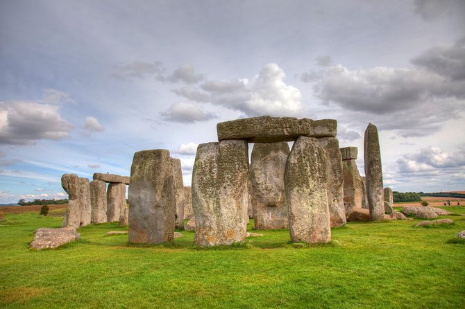 Stonehenge Morning Half-Day Tour from London Including Admission - Guides, timing, and the group experience