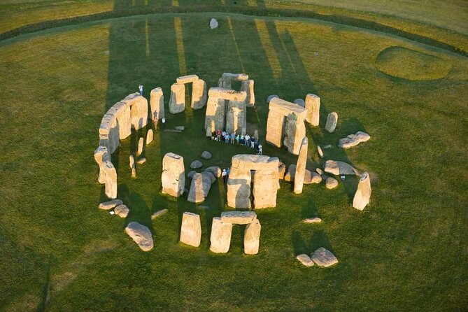 Stonehenge Special Access Guided Evening Tour from London - The evening finale at Stonehenge
