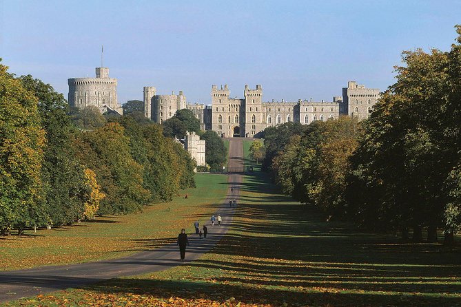 Stonehenge, Windsor Castle, and Bath from London - How the timetable really feels
